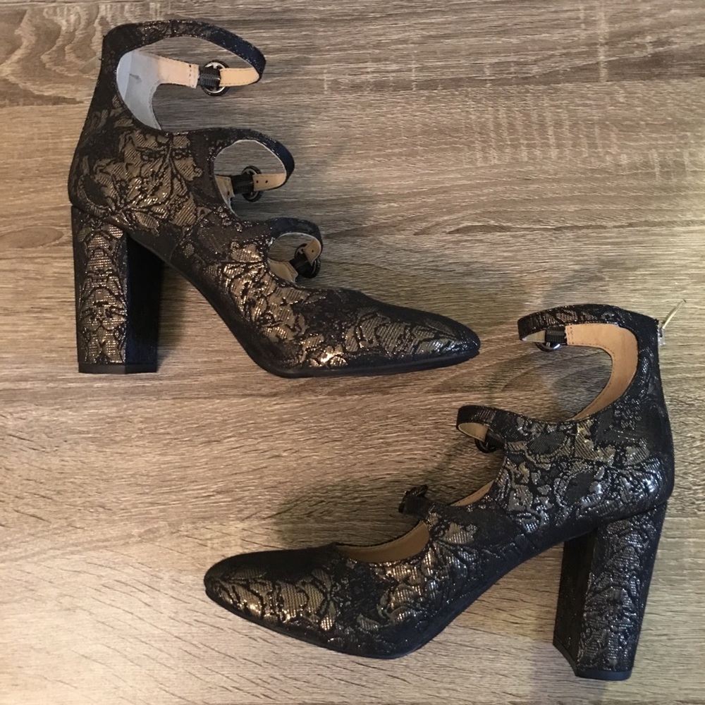 NEW Marc Fisher Surlin